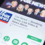 Smartphone screen showing a news app page with install button